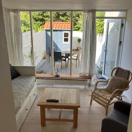 Nyrenoveret Charmerende Vakantiehuis *